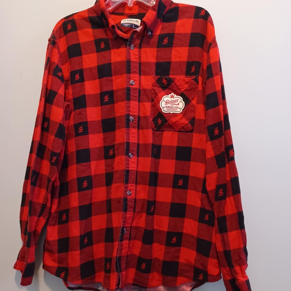 Magellan Outdoor Men's Size Large Red Plaid Flannel Long Sleeve‎ Cotton Shirt